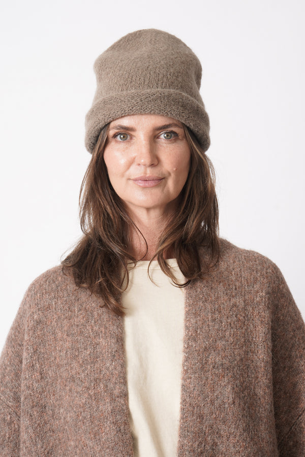 Crown Beanie Tobacco