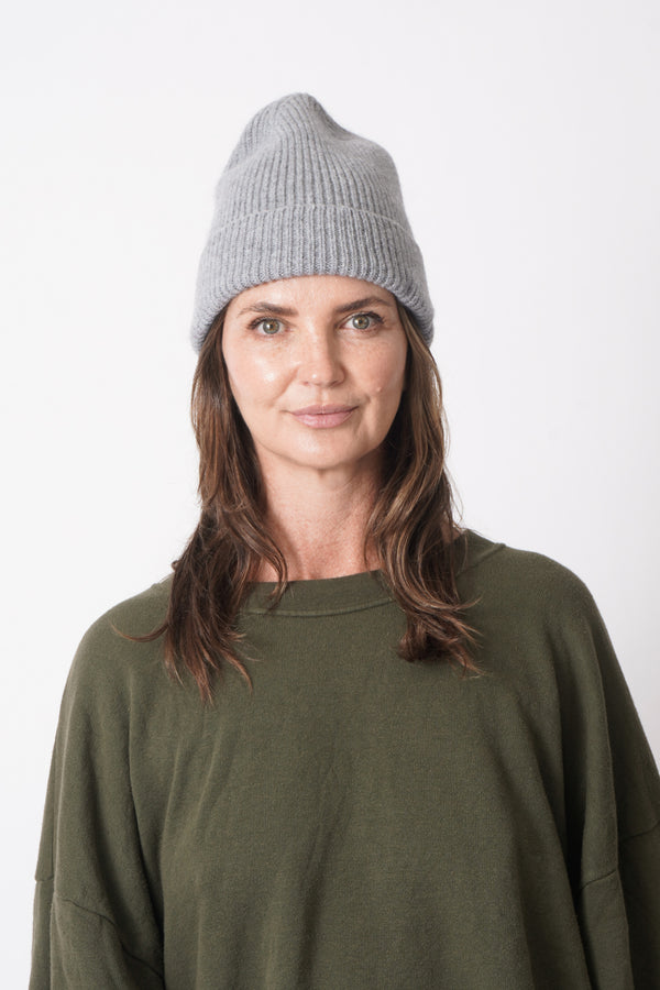 Beanie in Smoke