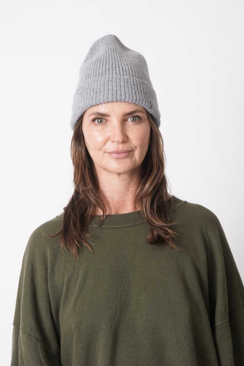 Beanie in Smoke