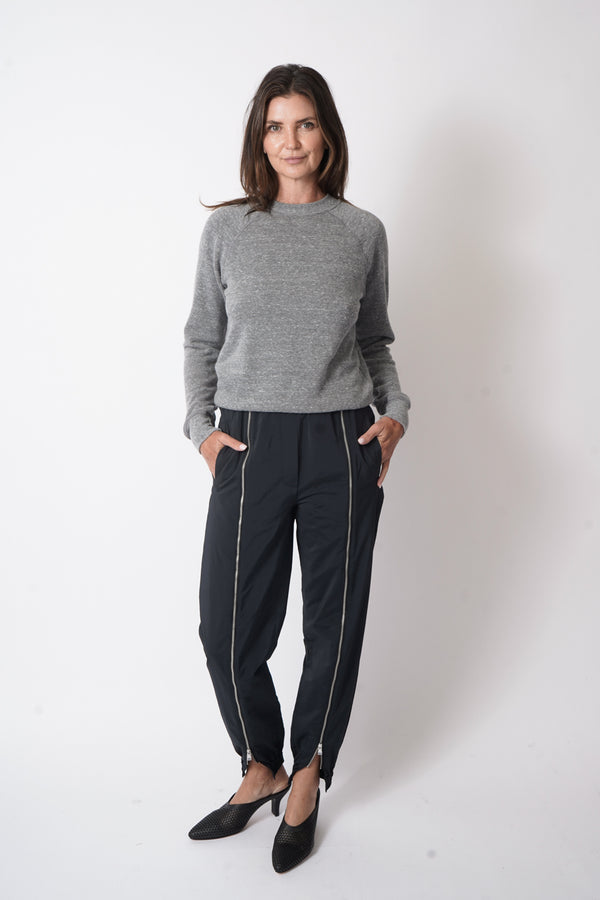 The Sweatshirt P.E. Grey