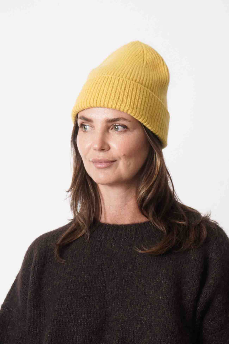 Beanie in Mustard