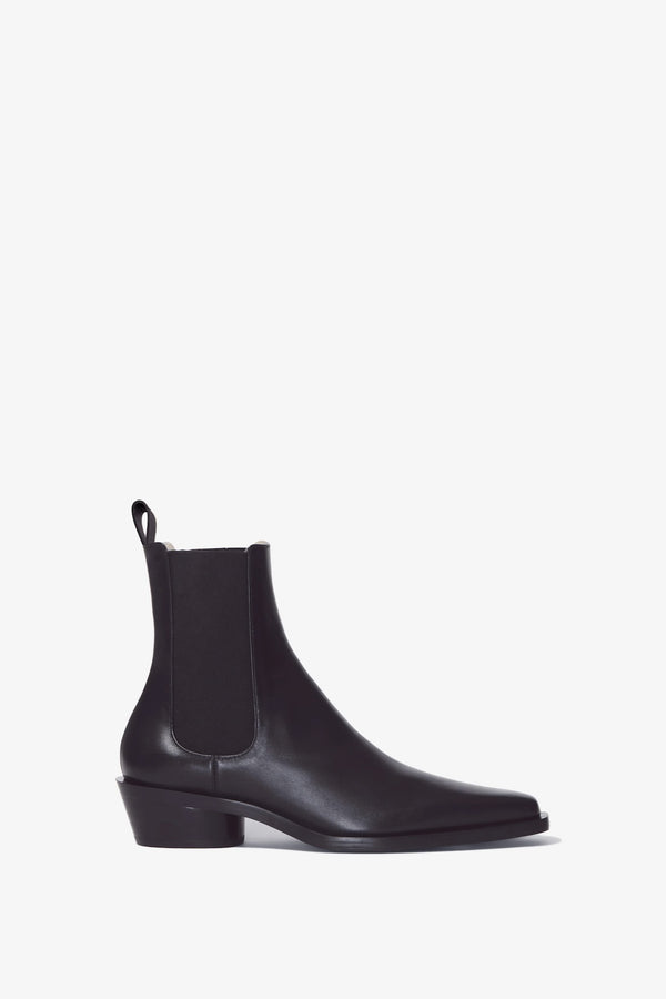 Bronco Chelsea Boots