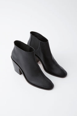 Bruja Bootie