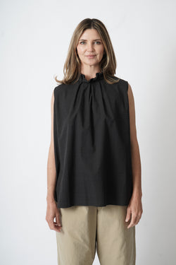 Sleeveless Tuck Collar Blouse
