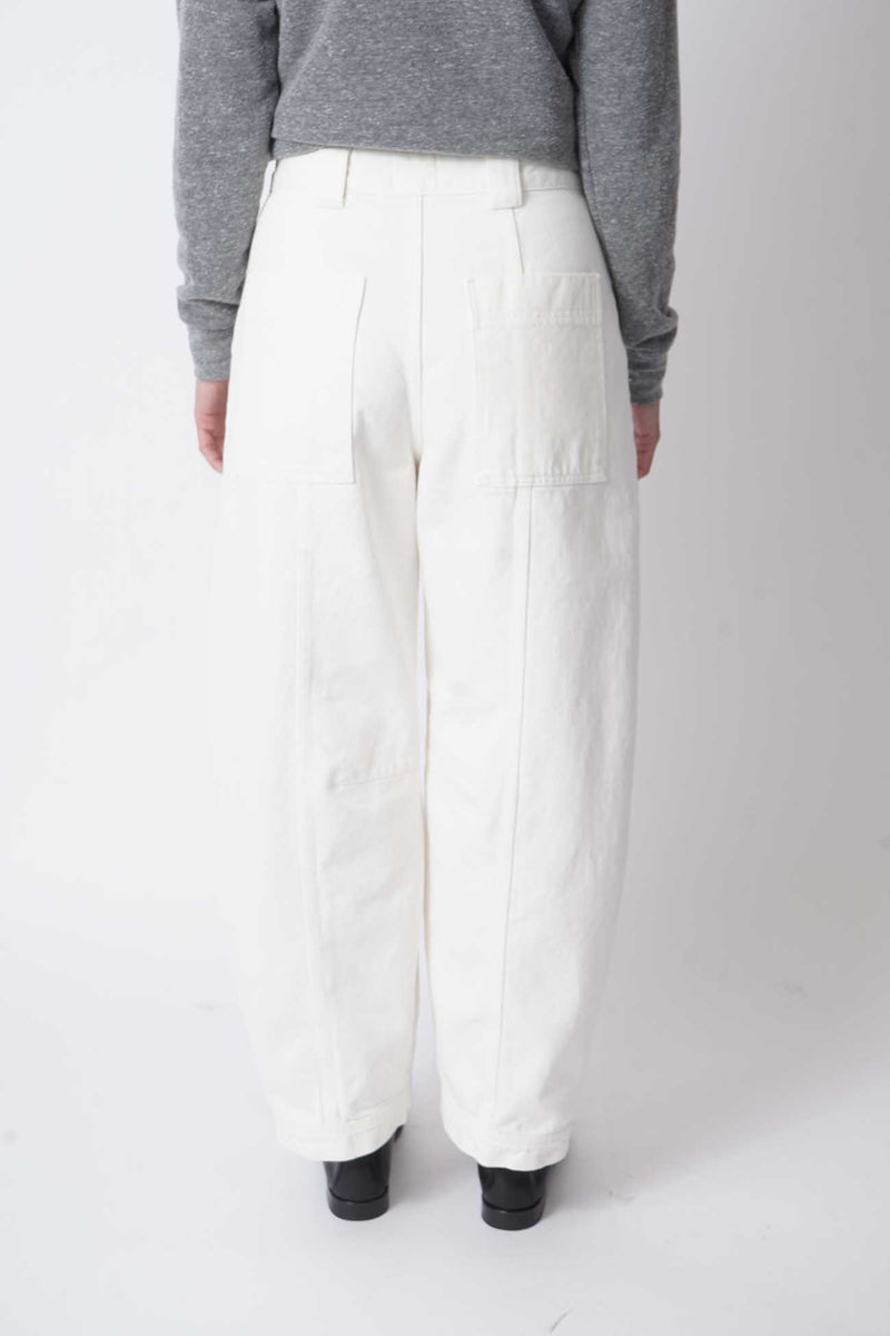 Rhannon in Ivory