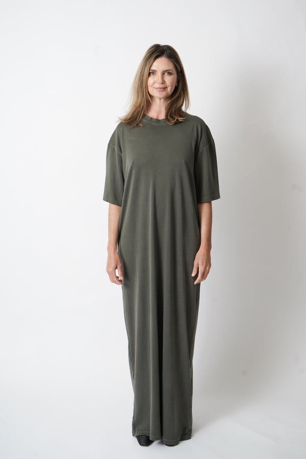 Tee Dress in Black