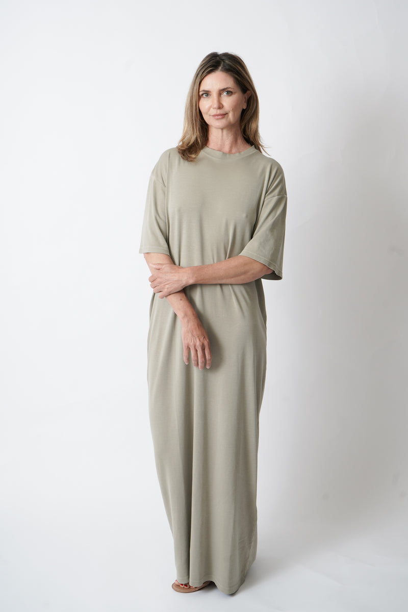Tee Dress in Clay