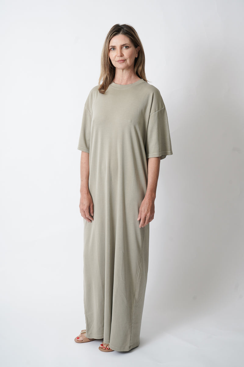 Tee Dress in Clay