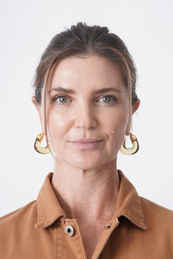 Organic Hoops in Apple