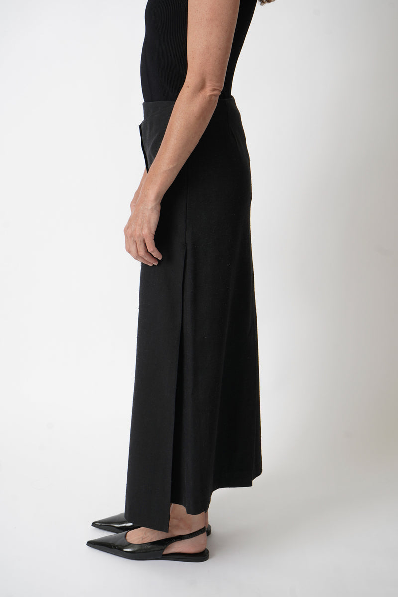 Atri Skirt Black