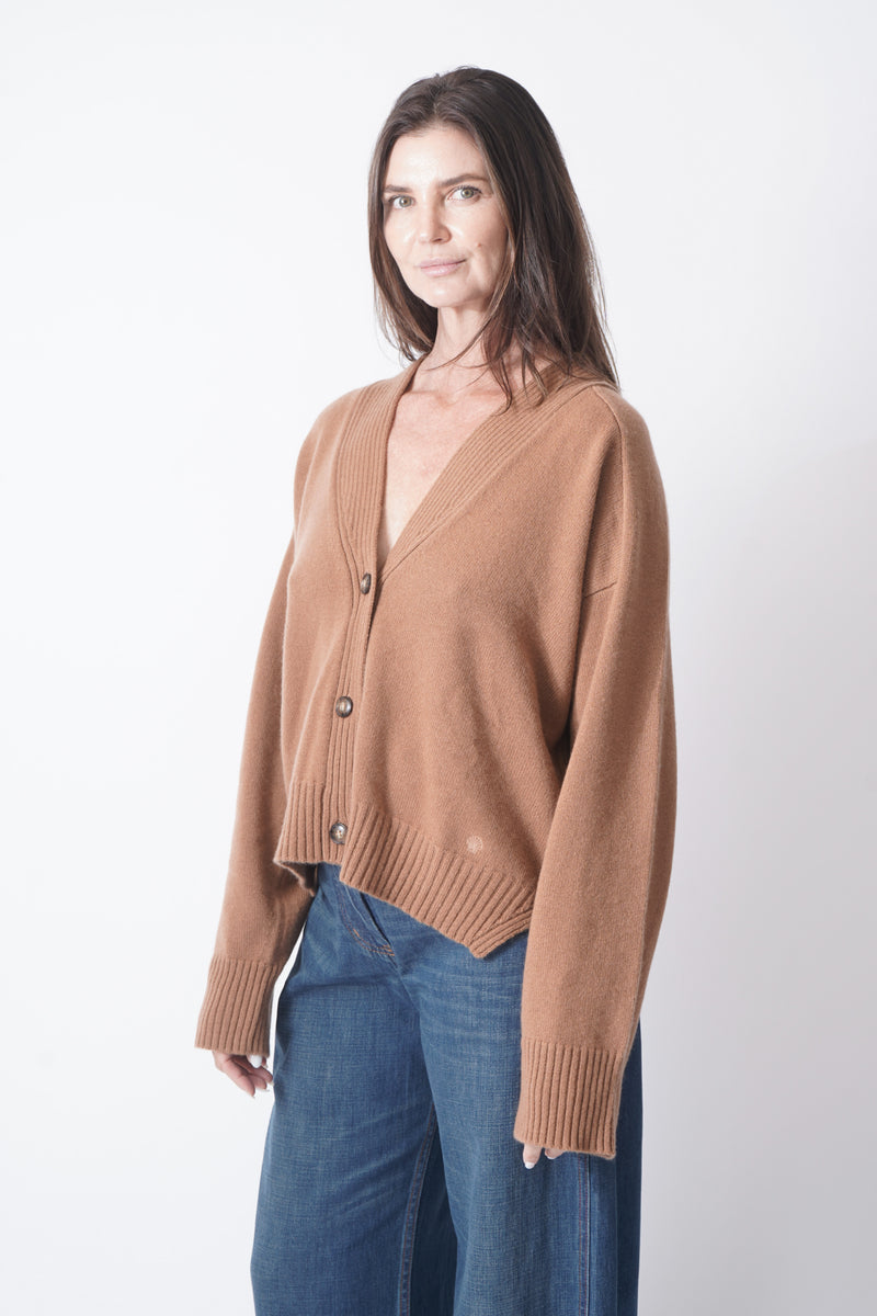 Kaia in Camel