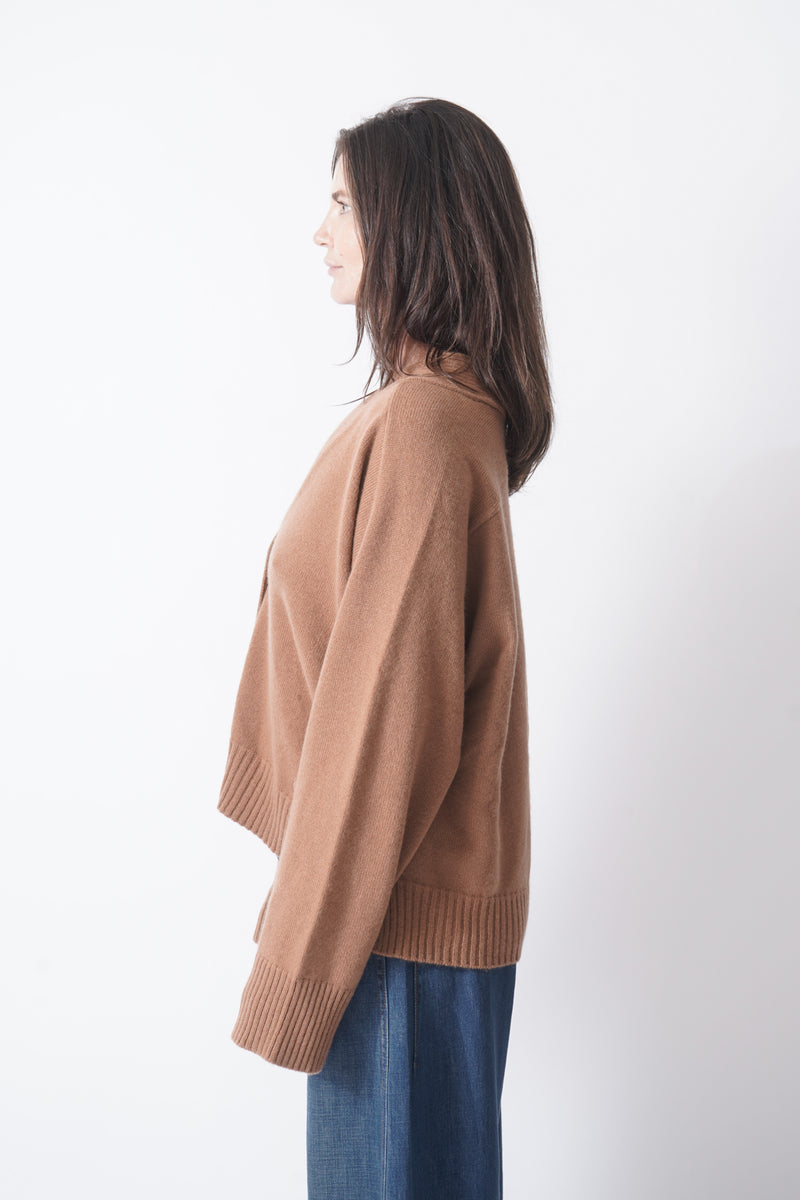 Kaia in Camel