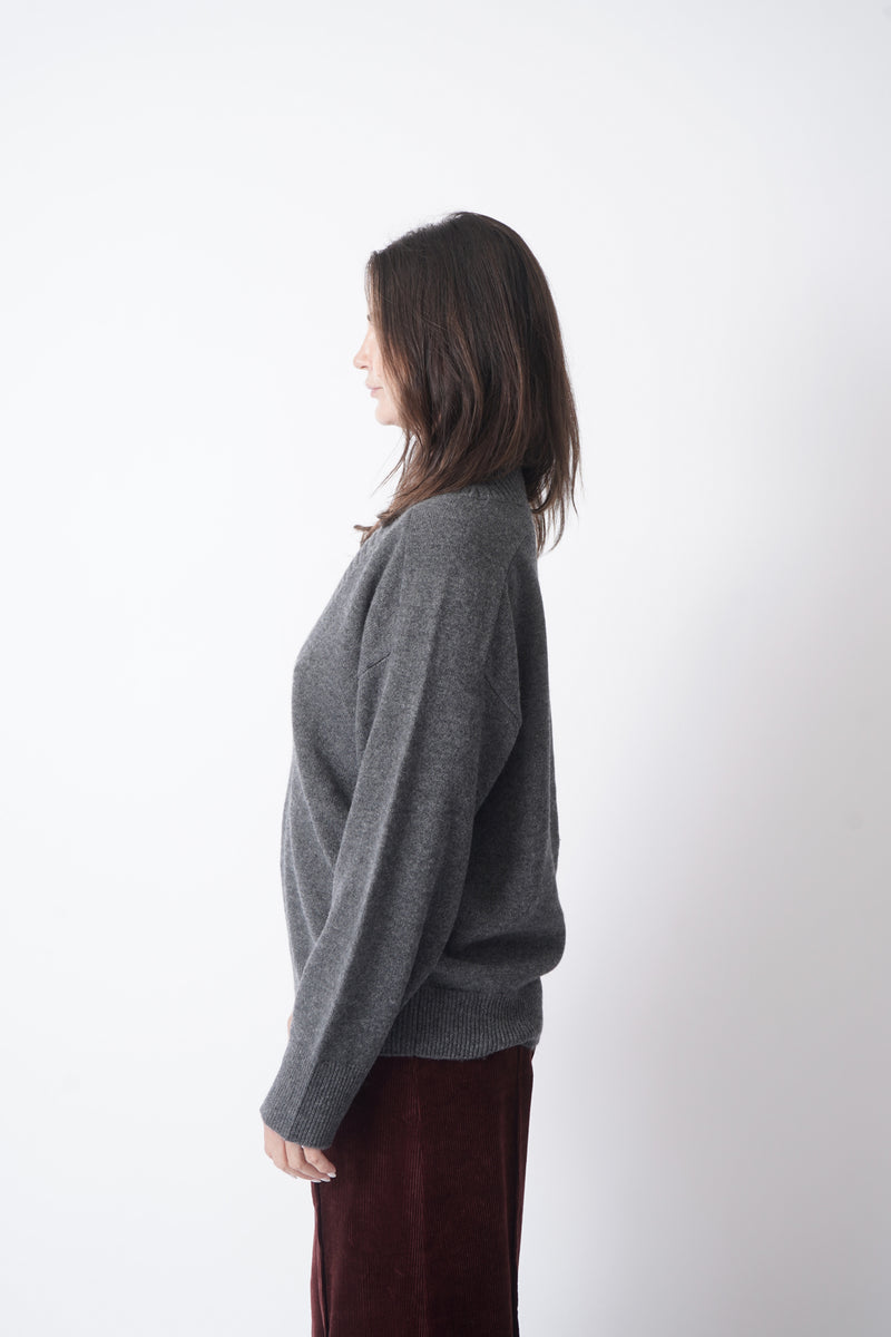 Sage in Anthracite