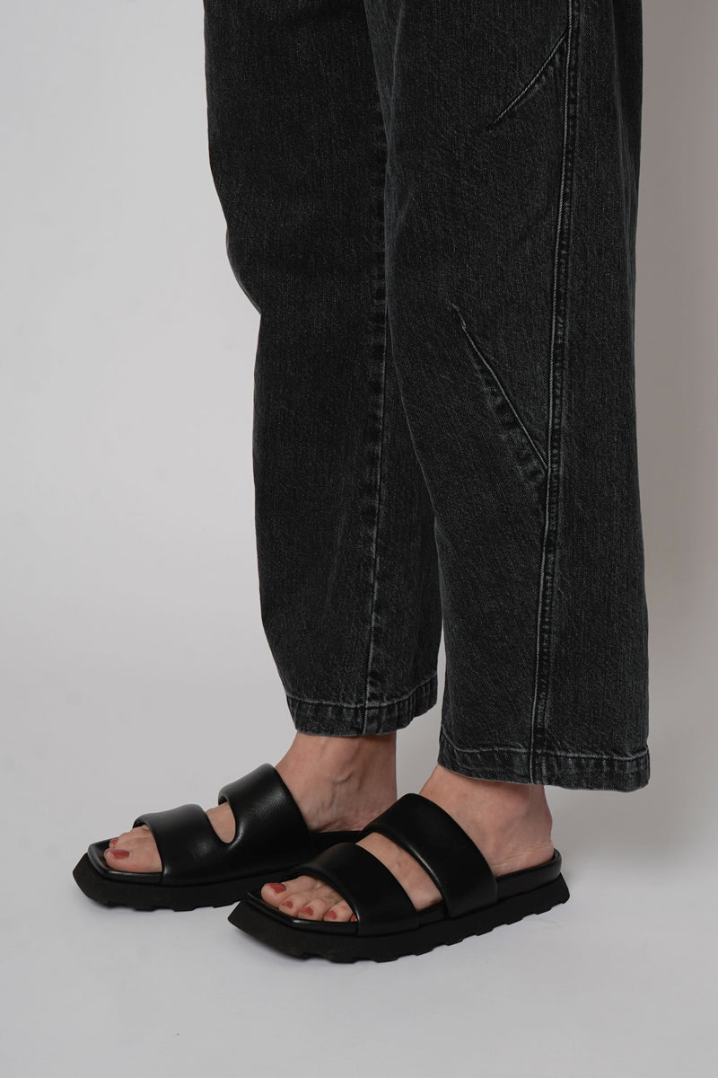 Forma Slide Sandal