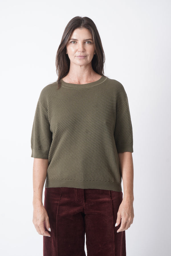 Calibra Top