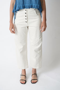 Elkin in Dirty White