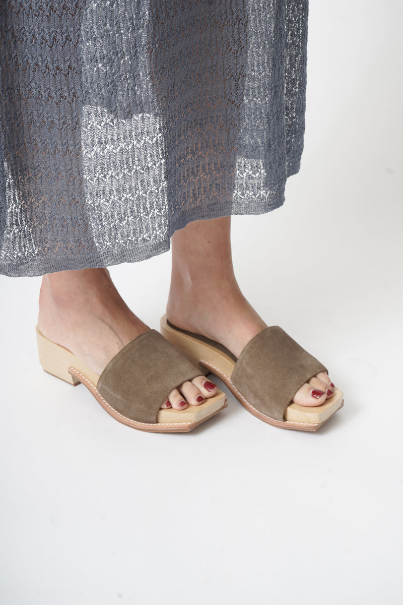 Rue Clog